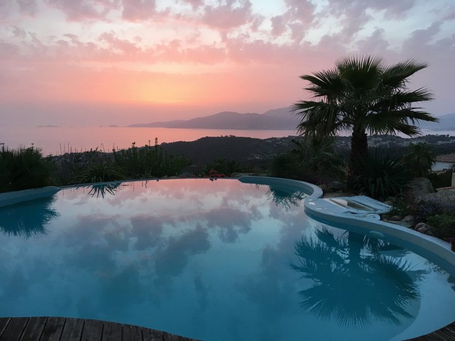 Coucher de soleil depuis la terrasse